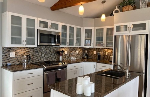 Bayside Cottage | Ocean Cottage - Waterfront Property on Penobscott Bay w/2 Decks & Private Beach