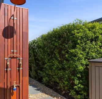 Ocean Grove House | Ocean Dreams- Perfect whole family getaway! Kids Games room, Pet friendly!