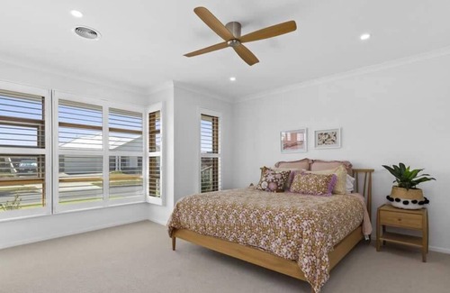 Ocean Grove House | Ocean Dreams Summary: