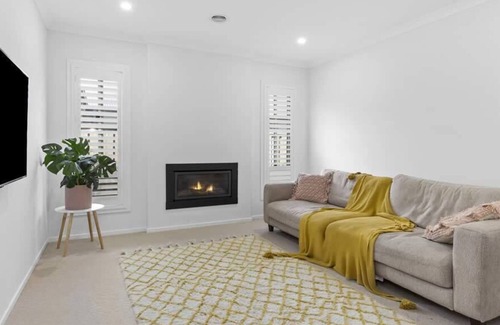 Ocean Grove House | Ocean Dreams Summary: