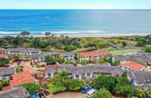 Sapphire Beach Apartment | Ocean Edge at Sapphire Beach Coastal Charm & Ocean Views in Aqua Luna Resort