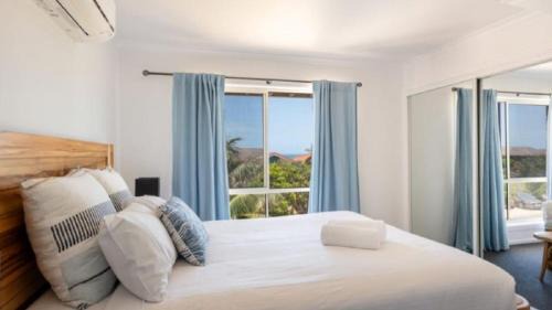 Sapphire Beach House | Ocean Edge - Resort Pool, Tennis, Bbq, Beach
