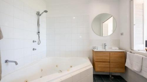 Sapphire Beach House | Ocean Edge - Resort Pool, Tennis, Bbq, Beach