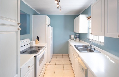 Nassau Condo | Ocean front Compass Point