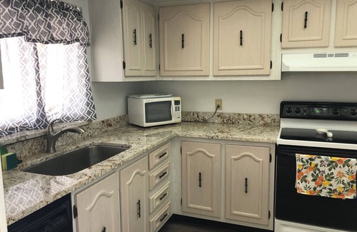 Winslow Reserve Condo | Ocean Front Condominium Unit, Weekly furnished rental, Corporate Rate available.