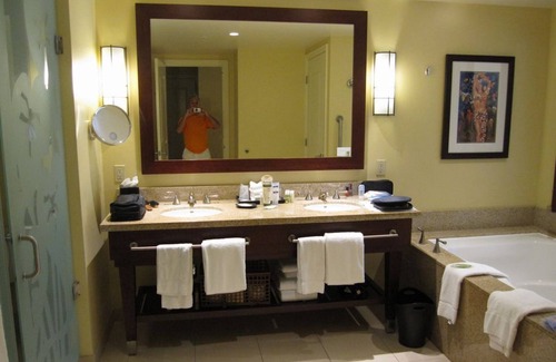 Kaanapali Hotel | Ocean Front New Year's Week Friday, December 26, 2025 to Friday, January 2, 2026