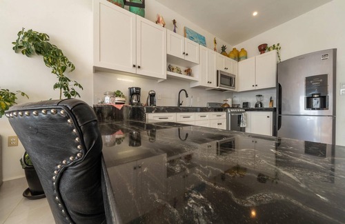 Colonia Meteorologico House | Ocean Front Penthouse w/Private Pool & Views!