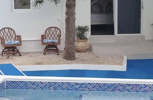 Pos Chiquito Apartment | Ocean Front Property - Villa 4 Aruba w pool view