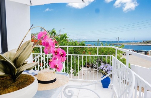 Pos Chiquito Apartment | Ocean Front Property - Villa 5 Aruba Stunning
