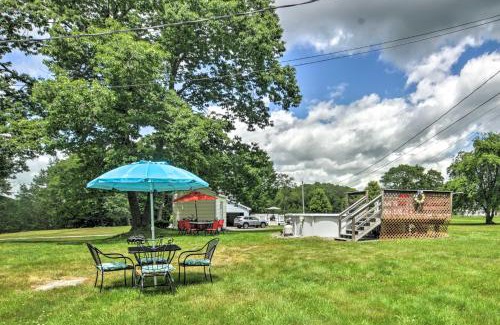 Bath House | Ocean Inlet Cottage with Deck and Grill!