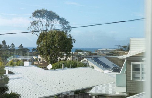 Torquay Apartment | Ocean Luxe on Anderson