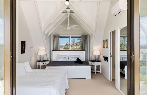 Arrawarra Headland House | Ocean Pearl