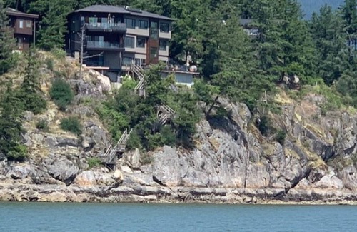 Gibsons Bed & Breakfast | Ocean Retreat on the Sunshine Coast BC
