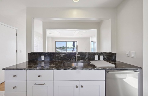 Bonnet Shores House | Ocean's Edge Breeze S
