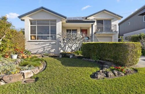 Arrawarra Headland House | Ocean Song