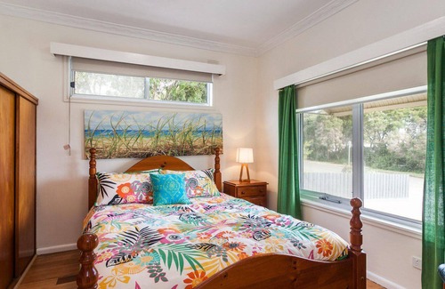 Anglesea House | Ocean Sounds - Anglesea
