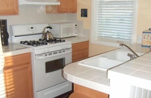 Ocean Beach Apartment | Ocean Sunsets Gorgeous, Romantic Home