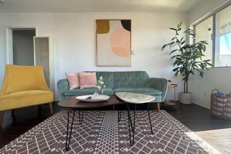 The Strand Apartment | Ocean View 1 Bedroom Manhattan Beach