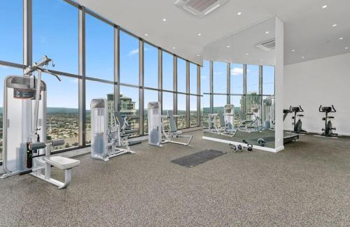 Surfers Paradise Apartment | Ocean view 3Bed apt in Surfers