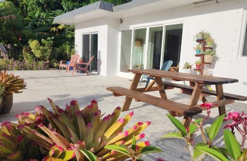 Agat House | Ocean View Agat Marina Private Accommodation