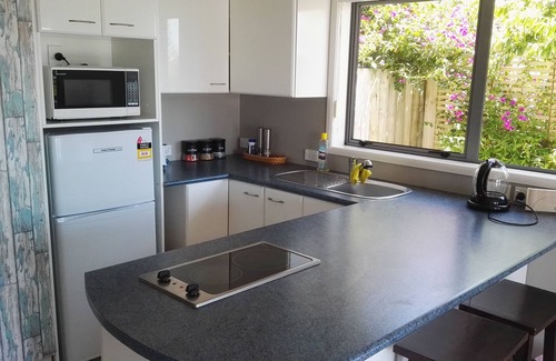 Orewa Apartment | Ocean View Apartment In Orewa, Auckland