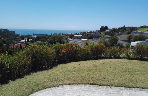 Orewa Apartment | Ocean View Apartment In Orewa, Auckland