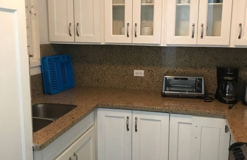 Orange Bay House | Ocean View Condo.IN NEGRIL