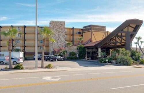 Daytona Beach Shores Apartment | Ocean View Condo