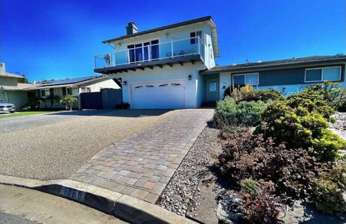 Olde Carlsbad House | Ocean View Home w/PrivateBalcony