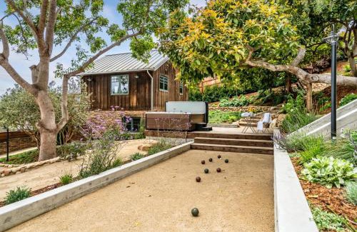 Summerland Villa | Ocean View House and Loft