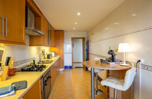 Cascais Condo | Ocean View I Sea Front 3-Bed Apt in Cascais w/Pool near Beaches