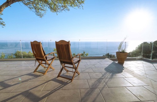 Sinarades Villa | Ocean View - Luxury Villa Ethra