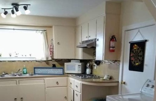 Meteghan House | ocean view one bedroom one bath two storey apartment