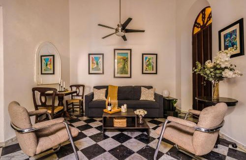 Mercado Apartment | Ocean View Spanish