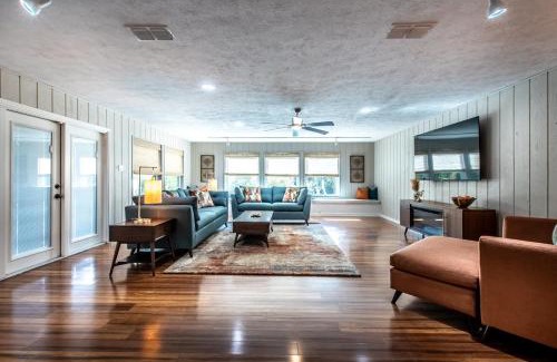 Bay Area House | Ocean View Splendor