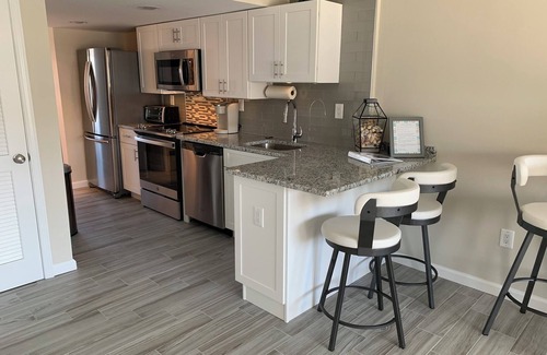 Mantoloking Condo | Ocean view sunrise from bed! Private Beach & Pool @ The Ocean Club @ Mantoloking
