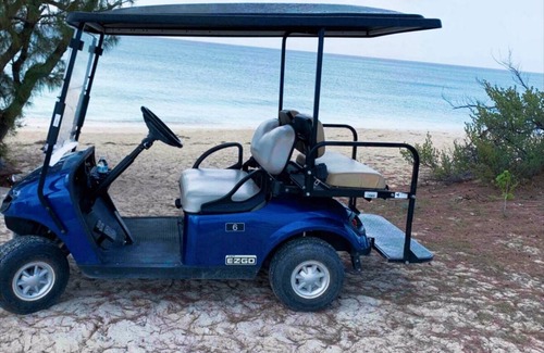 Cockburn Town Apartment | Ocean View W/Golf Cart-Balcony Studio-Grand Turk