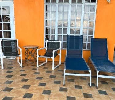 Castries House | Ocean Views and Hospitable Hosts