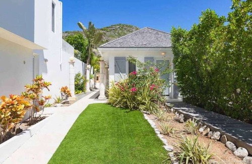 Public Villa | Ocean views villa Lo Scoglio