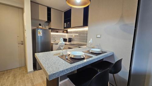 Downtown Santiago Apartment | Oceana Suites Eco España