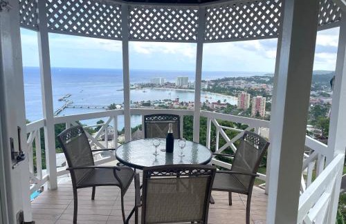 Ocho Rios Apartment | OceanBreeze Jamaica Penthouse, 7-Minute Walk to Beach