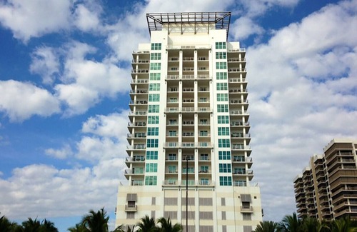 Singer Island Resort | Oceanfront - 2 Bedroom - Marriott's Oceana Palms - Full Resort Access