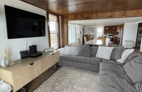 Southern Coast House | Oceanfront 5 Bedroom with STUNNING View