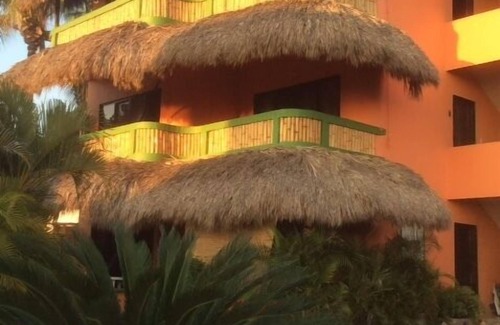 Santa Maria Apartment | Oceanfront apartments located on the famous Zicatela surfing beach.