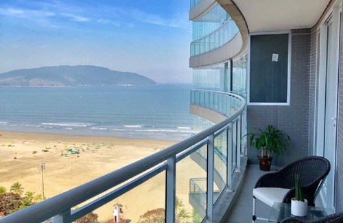 Pompeia Apartment | Oceanfront Apartment in Exclusive Resort.