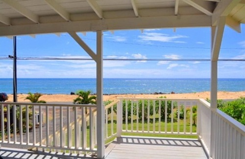 Kekaha House | Oceanfront Beach Cottage - Amazing Sunset Views.Air Conditioning - TVNCU #1358