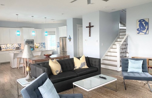 Terramar Beach House | Oceanfront/Beachfront Vacation Beach Home 3BR, 3.5 Bath