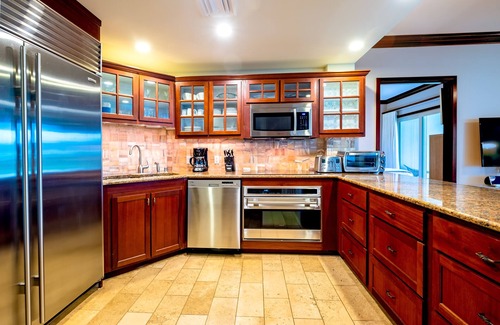 Wailua Condo | Oceanfront Boutique Condo. 5% Discount for Most Stays of 7 or More Nights