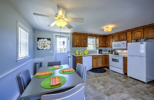 Sagamore Beach Cottage | Oceanfront Cottage on Sagamore Beach