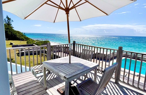 Paget Cottage | Oceanfront Designer Beach House, Grape Bay Beach, Paget